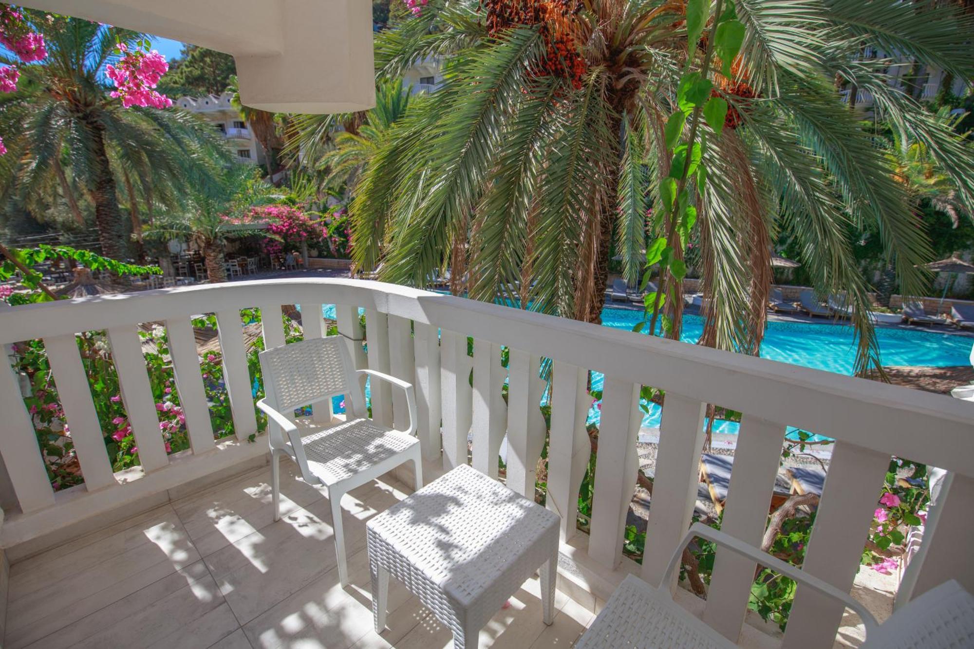 Flamingo Hotel & Spa - Pet Friendly Oludeniz Ngoại thất bức ảnh